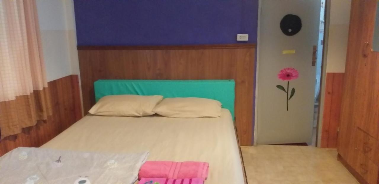 Tanyahouse Hotel Chiang Rai Buitenkant foto